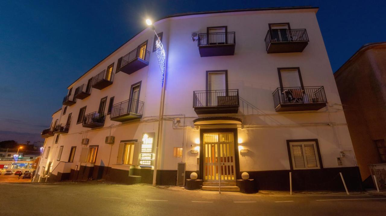 Naro Suites And Rooms Bacoli Ngoại thất bức ảnh