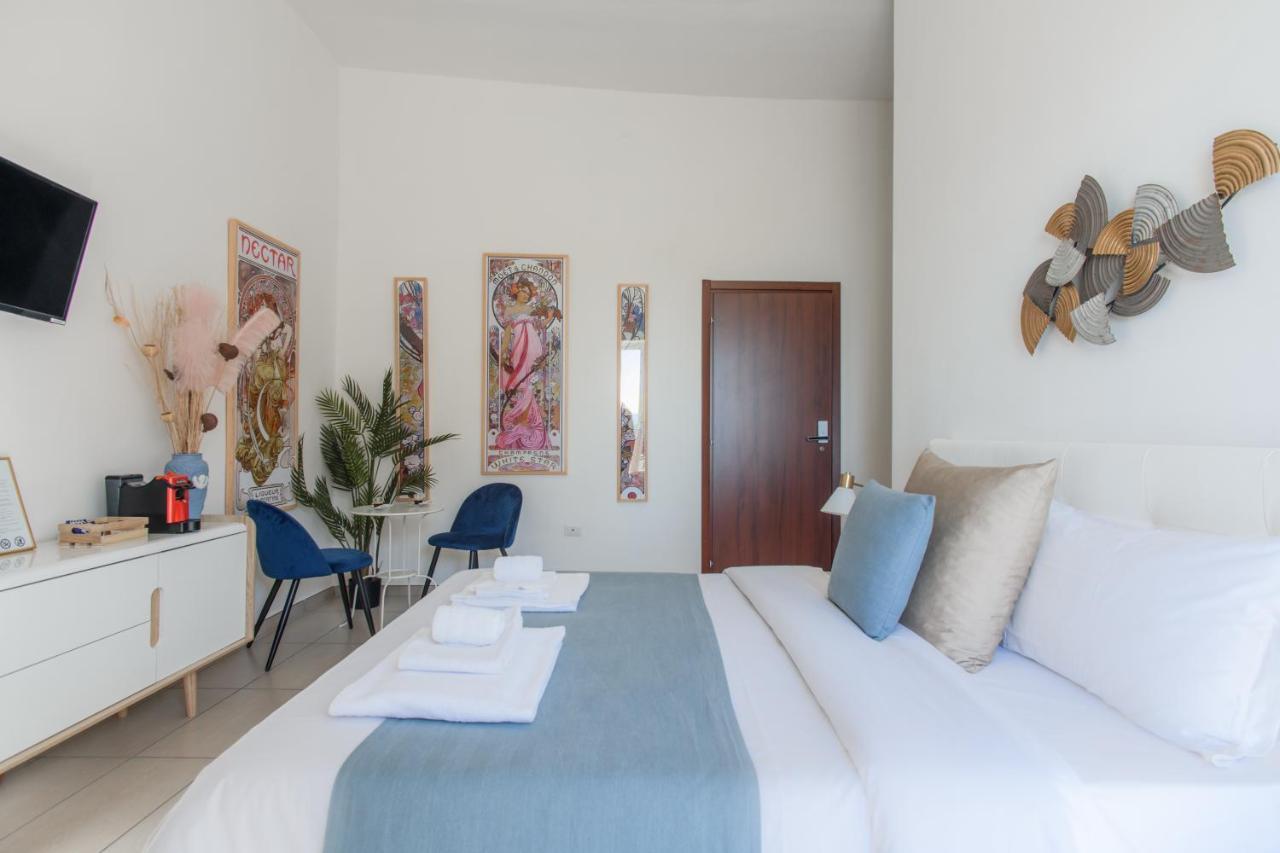 Naro Suites And Rooms Bacoli Ngoại thất bức ảnh
